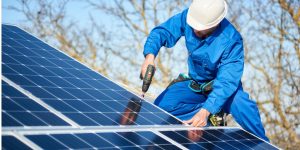 Installation Maintenance Panneaux Solaires Photovoltaïques à Milhaud